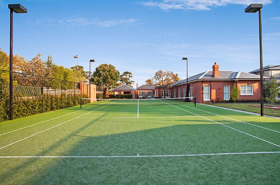 Ultracourts - Choosing Tennis Court Lights Melbourne