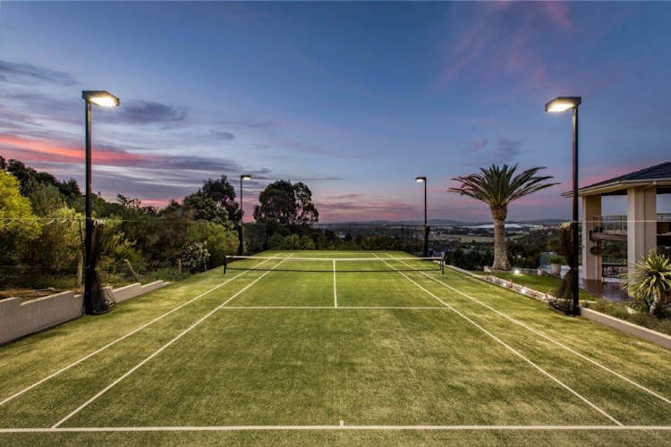 Tennis court lights